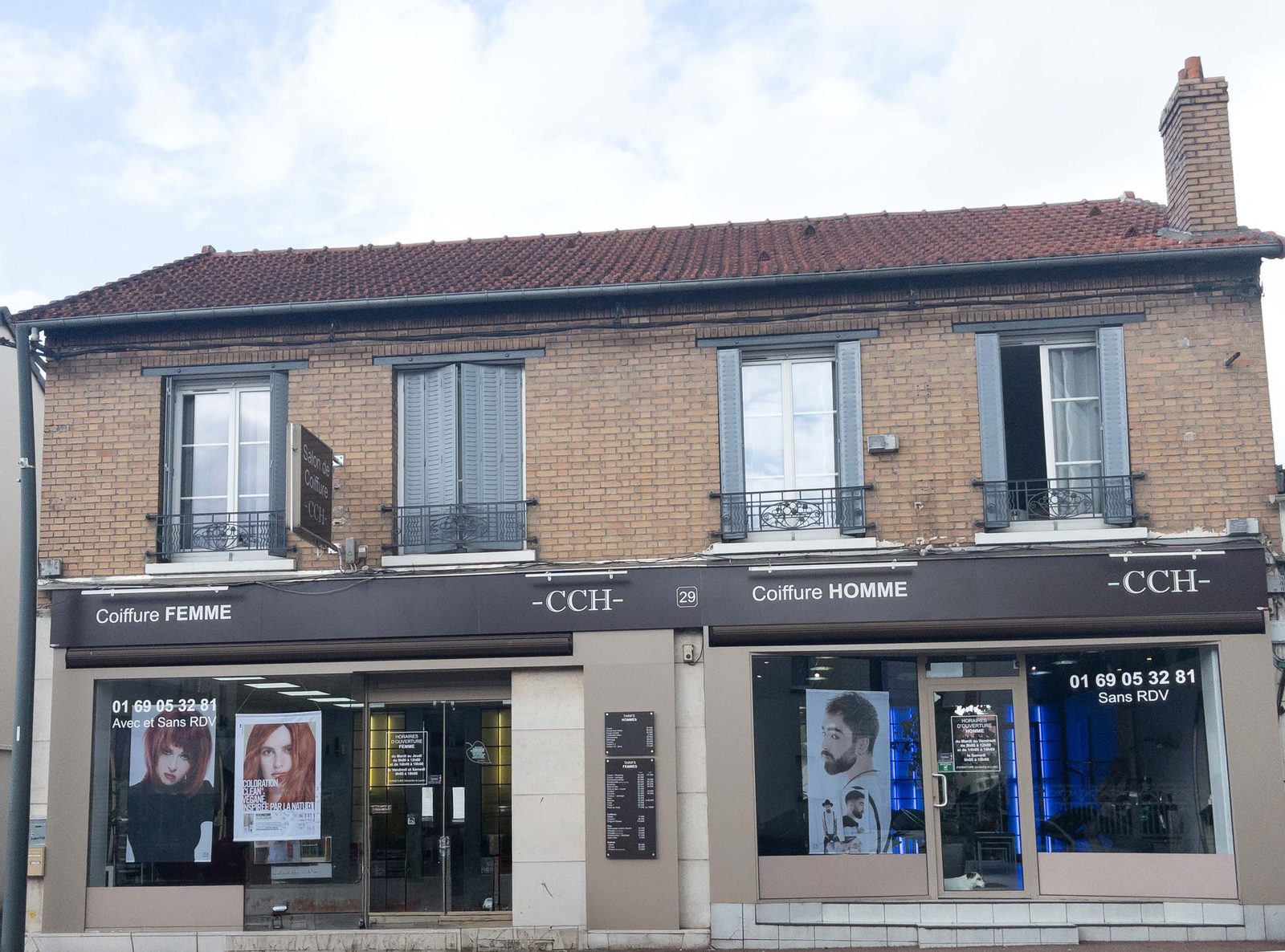 Façade du salon Christophe Coiffure C-C-H au 29 boulevard Aristide Briand : coiffure femme à gauche, coiffure homme à droite